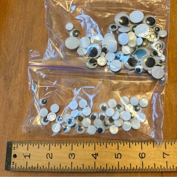 Craft Lot Googly Eyes, Brads, Brads, Styrofoam Supplies - Picture 13 of 14
